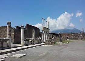 Naples (Pompeii), Italy
